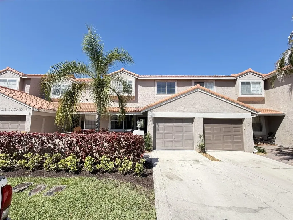 20951 Via Oleander Boca Raton FL 33428