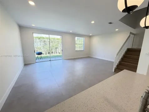 20951 Via Oleander Boca Raton FL 33428