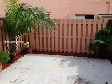 7905 NW 8 Street Miami FL 33126