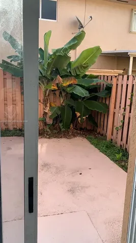7905 NW 8 Street Miami FL 33126