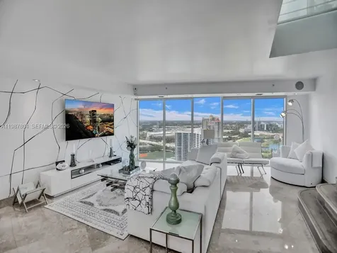 3370 Hidden Bay Drive Aventura FL 33180