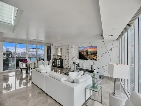 3370 Hidden Bay Drive Aventura FL 33180