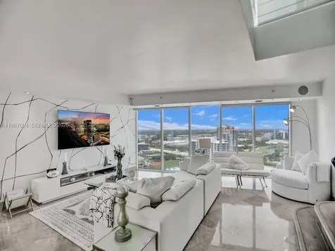 3370 Hidden Bay Drive Aventura FL 33180