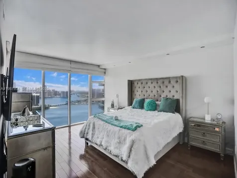 3370 Hidden Bay Drive Aventura FL 33180