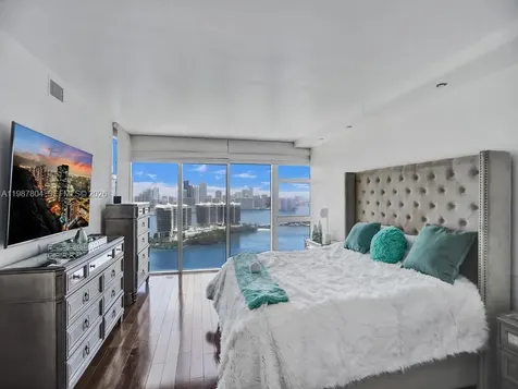 3370 Hidden Bay Drive Aventura FL 33180