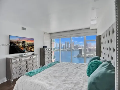 3370 Hidden Bay Drive Aventura FL 33180