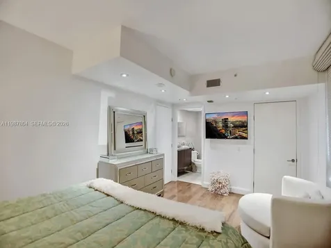 3370 Hidden Bay Drive Aventura FL 33180