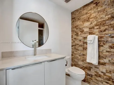 3370 Hidden Bay Drive Aventura FL 33180