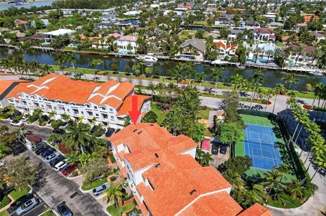 21391 Marina Cove Circle Aventura FL 33180