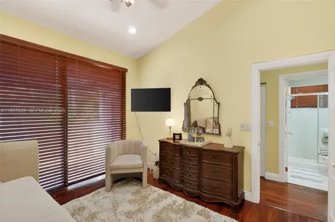 21391 Marina Cove Circle Aventura FL 33180