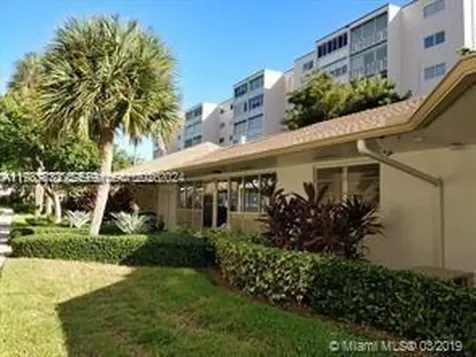 620 NE 12th Avenue Hallandale Beach FL 33009