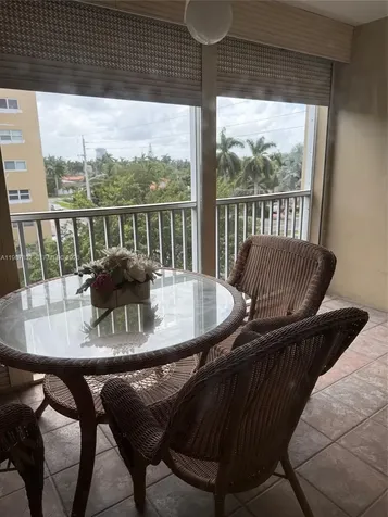 620 NE 12th Avenue Hallandale Beach FL 33009