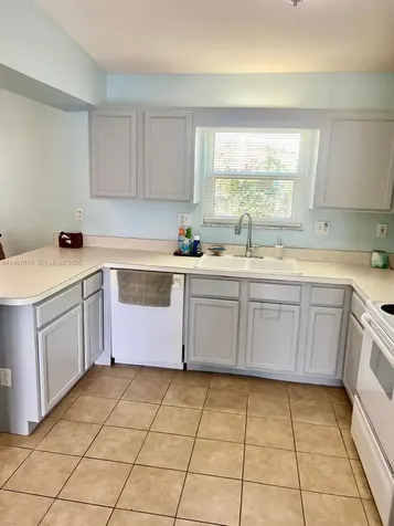 31107 Avenue I Big Pine FL 33043