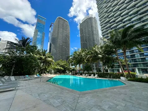 88 SW 7th Street Miami FL 33130