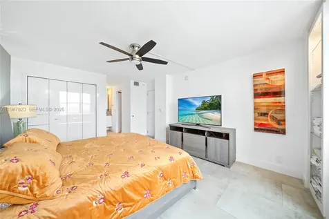 2101 S Ocean Drive Hollywood FL 33019