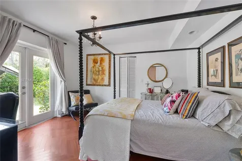 5961 SW 46th Terrace Miami FL 33155