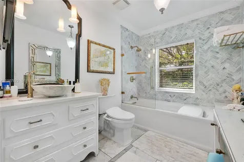 5961 SW 46th Terrace Miami FL 33155