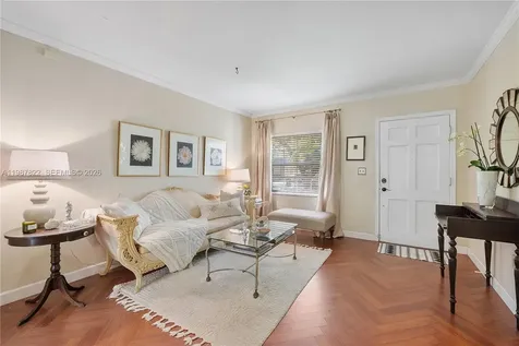 5961 SW 46th Terrace Miami FL 33155