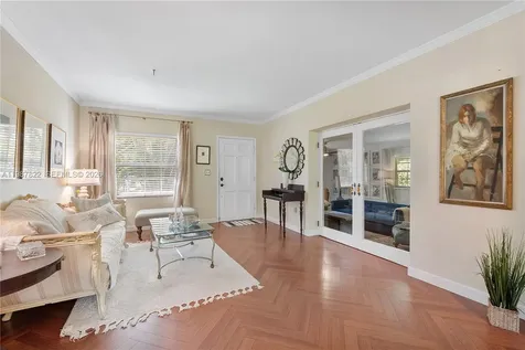 5961 SW 46th Terrace Miami FL 33155