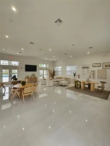 1201 Southstation Place Orlando FL 32809