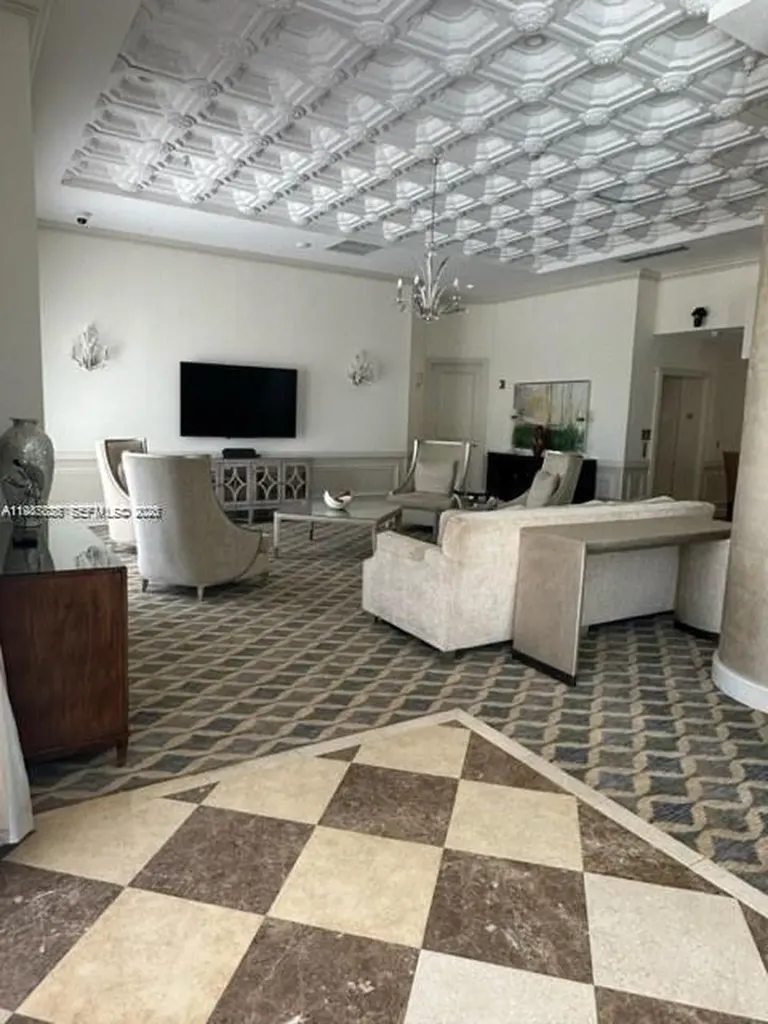 2100 N Ocean Boulevard Fort Lauderdale FL 33305