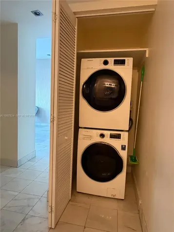 3470 E Coast Avenue Miami FL 33137