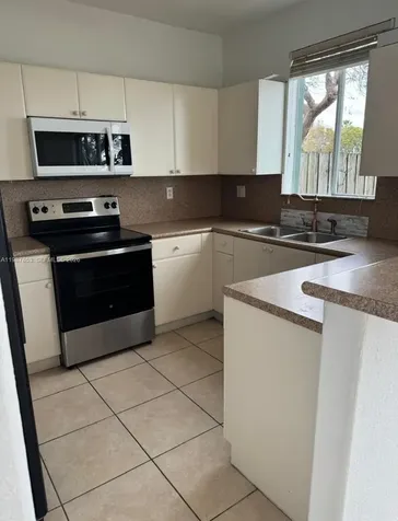 2525 SE 14th Avenue Homestead FL 33035