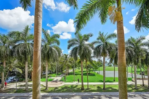 2000 N Bayshore Drive Miami FL 33137