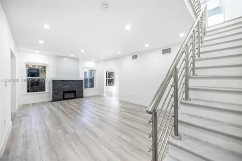 22 NE 44th Street Miami FL 33137