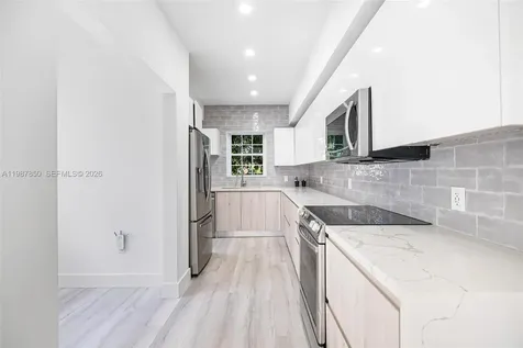 22 NE 44th Street Miami FL 33137