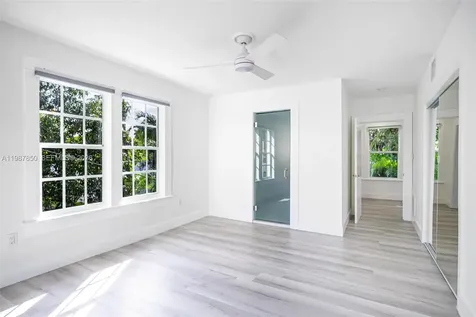 22 NE 44th Street Miami FL 33137
