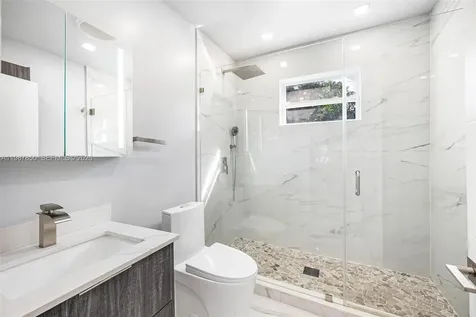 22 NE 44th Street Miami FL 33137