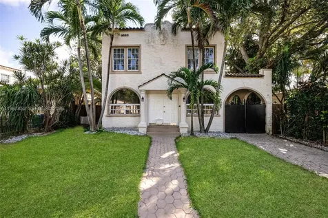 22 NE 44th Street Miami FL 33137
