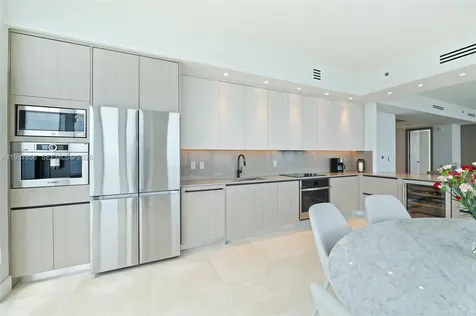 15901 Collins Avenue Sunny Isles Beach FL 33160