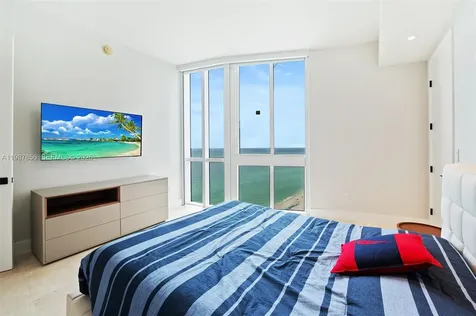 15901 Collins Avenue Sunny Isles Beach FL 33160