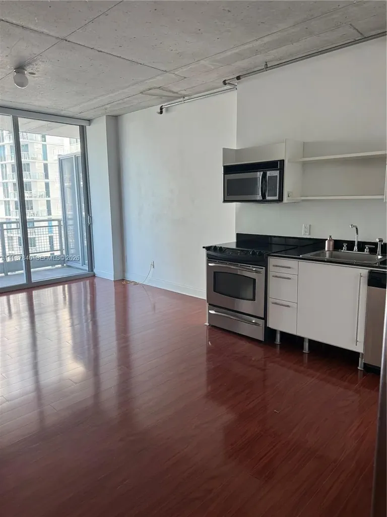 690 SW 1st Court Miami FL 33130