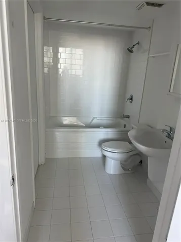 690 SW 1st Court Miami FL 33130