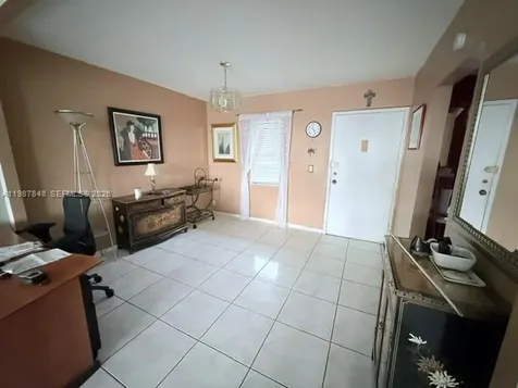 2841 Somerset Drive Lauderdale Lakes FL 33311