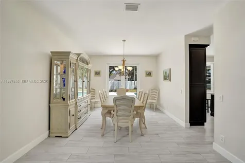 484 Cambridge Drive Weston FL 33326