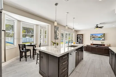 484 Cambridge Drive Weston FL 33326