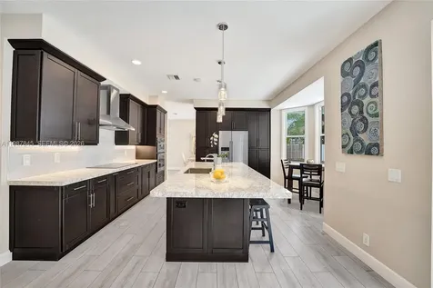 484 Cambridge Drive Weston FL 33326