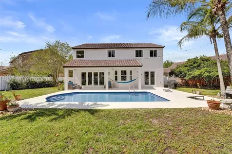 484 Cambridge Drive Weston FL 33326