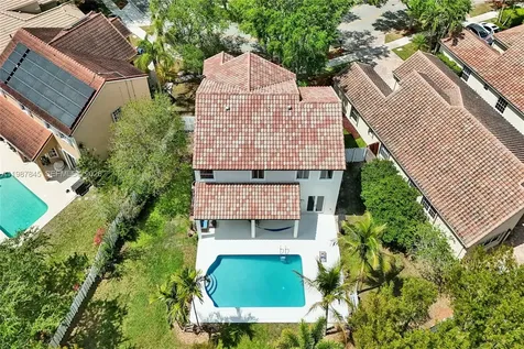 484 Cambridge Drive Weston FL 33326