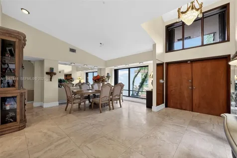 9420 Sea Turtle Lane Plantation FL 33324