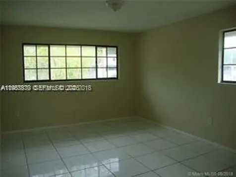 468 NE 206th Lane Miami FL 33179