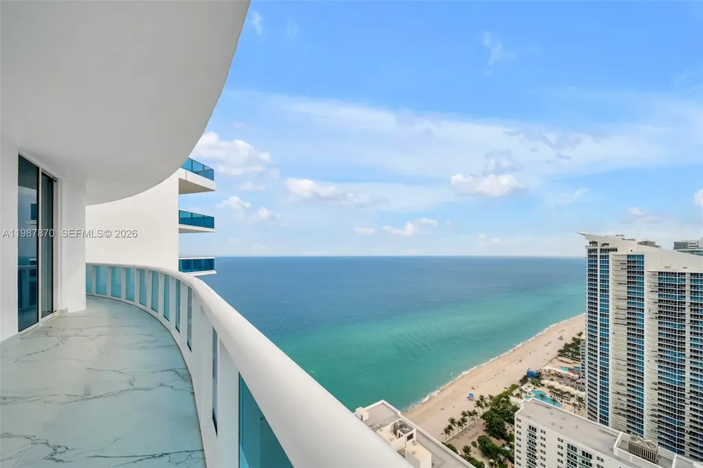 2711 S Ocean Drive Hollywood FL 33019