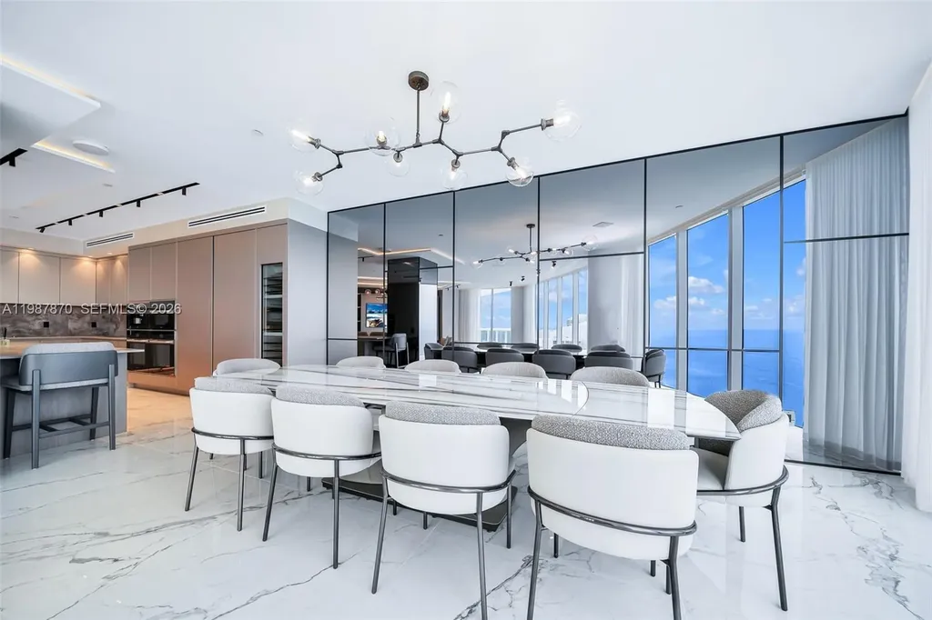 2711 S Ocean Drive Hollywood FL 33019