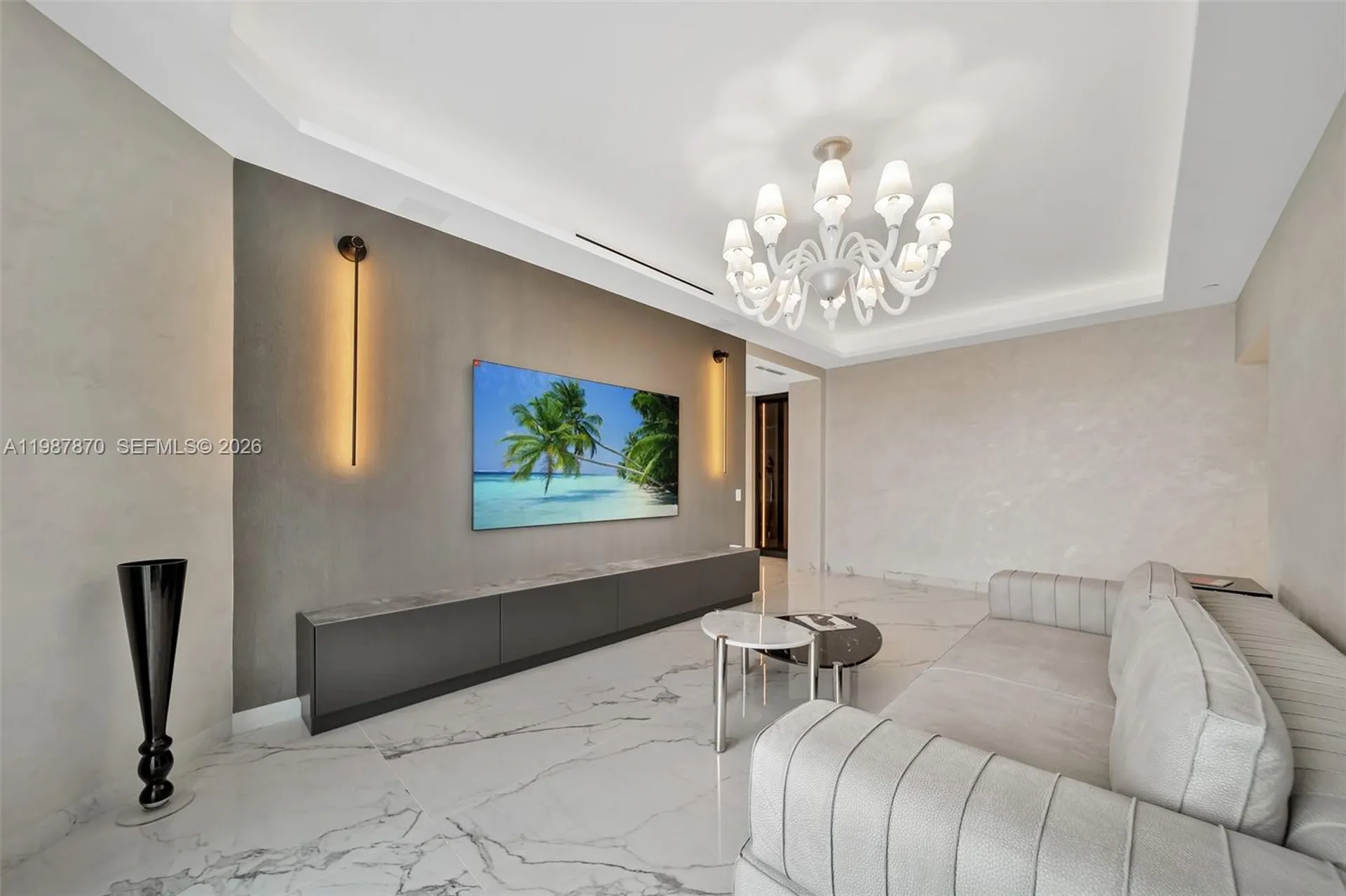 2711 S Ocean Drive Hollywood FL 33019