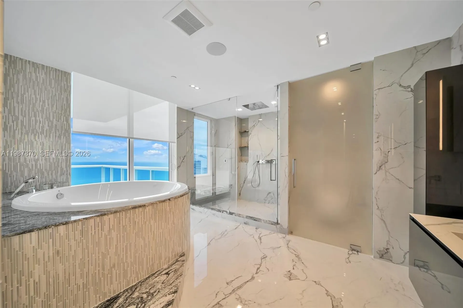 2711 S Ocean Drive Hollywood FL 33019