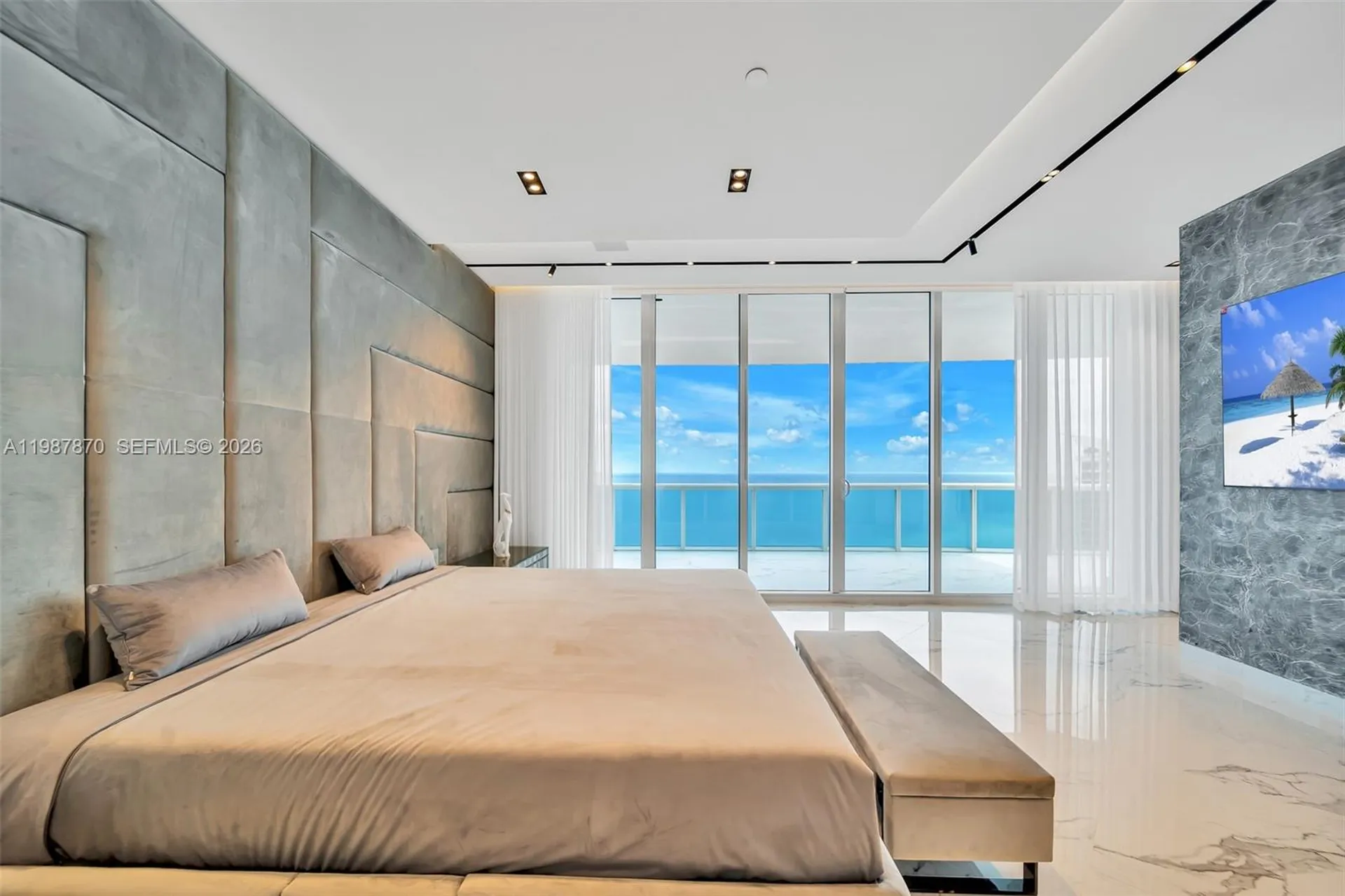 2711 S Ocean Drive Hollywood FL 33019